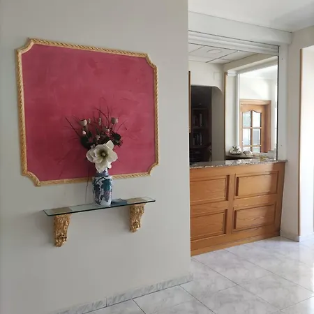 ホテル Bonaire レヴォルタ